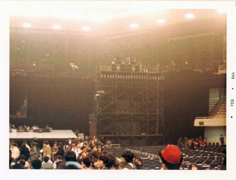 1984_02YM_REINCARNATION_budokan_011.jpg